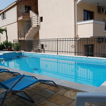 Apartments Srzentic Petrovac المظهر الخارجي الصورة