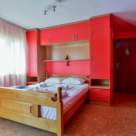 Apartments Srzentic Petrovac المظهر الخارجي الصورة