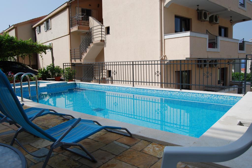 Apartments Srzentic Petrovac المظهر الخارجي الصورة