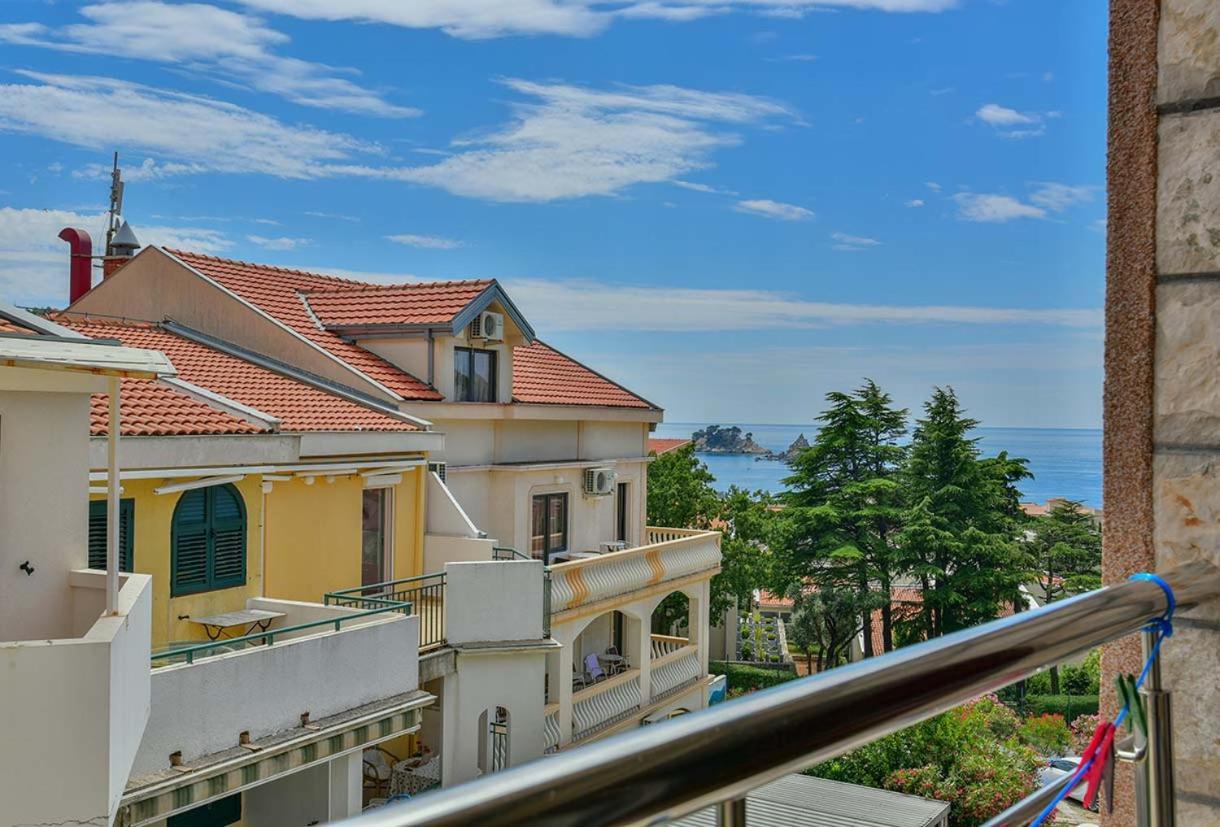 Apartments Srzentic Petrovac المظهر الخارجي الصورة