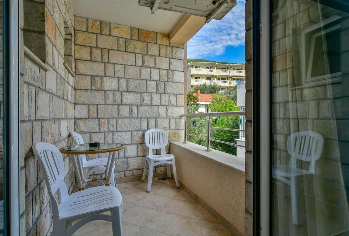 Apartments Srzentic Petrovac المظهر الخارجي الصورة