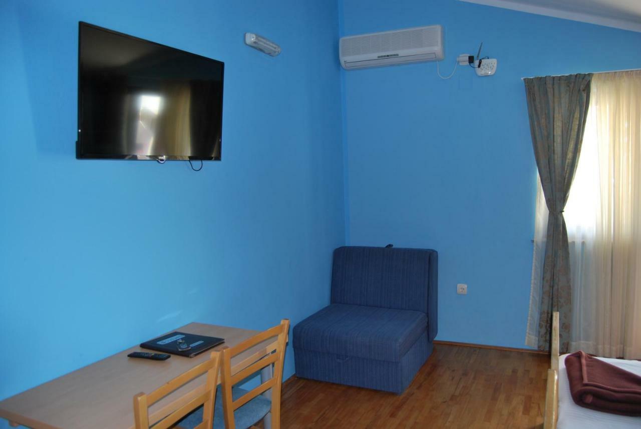 Apartments Srzentic Petrovac المظهر الخارجي الصورة