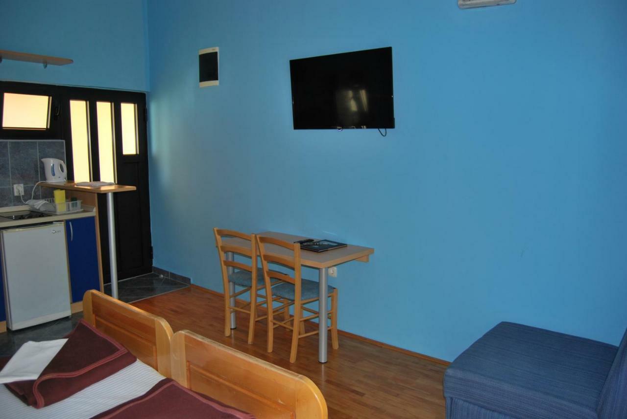 Apartments Srzentic Petrovac المظهر الخارجي الصورة