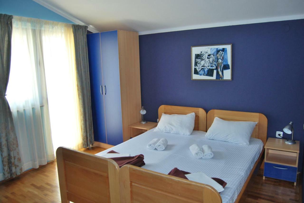 Apartments Srzentic Petrovac المظهر الخارجي الصورة