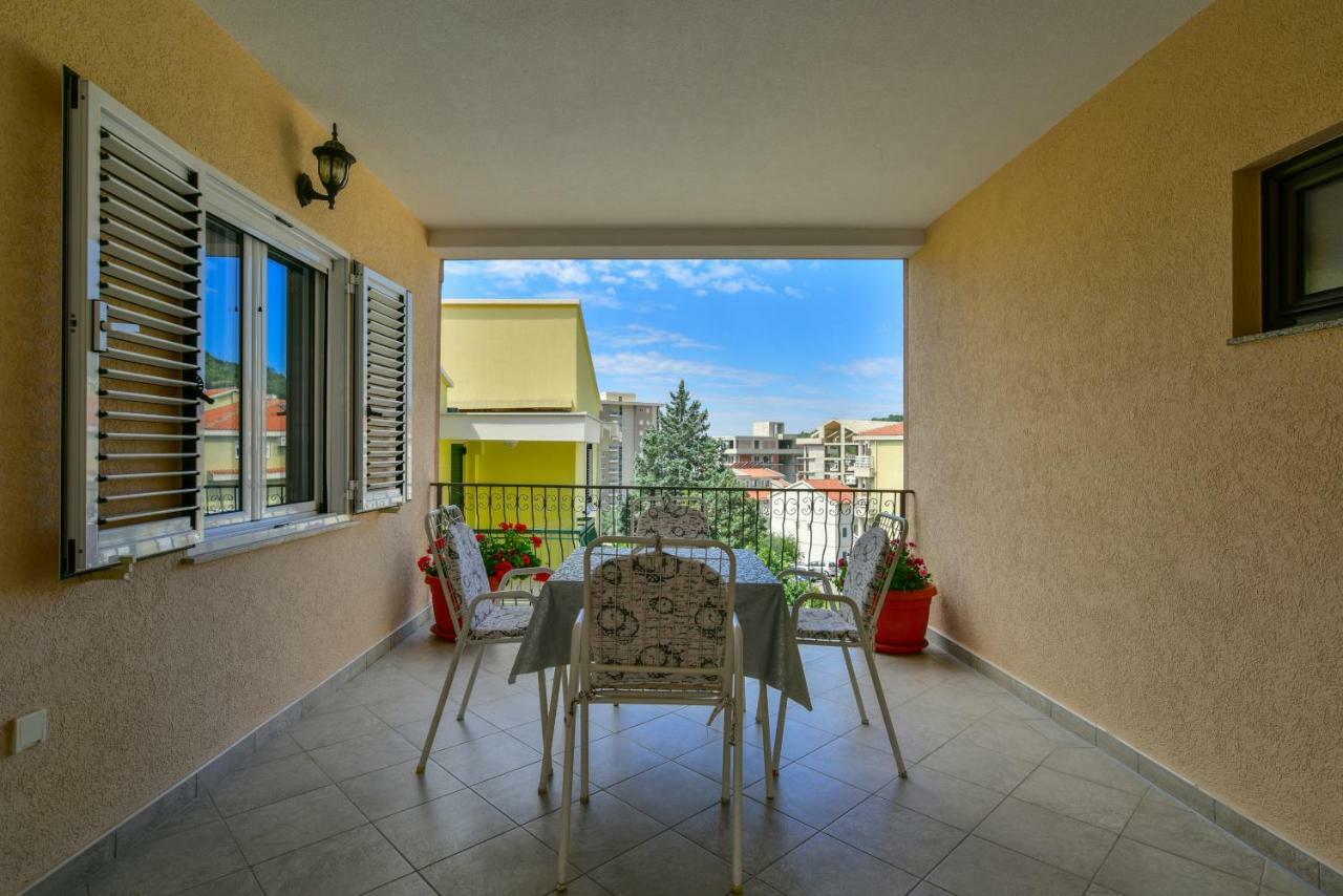 Apartments Srzentic Petrovac المظهر الخارجي الصورة