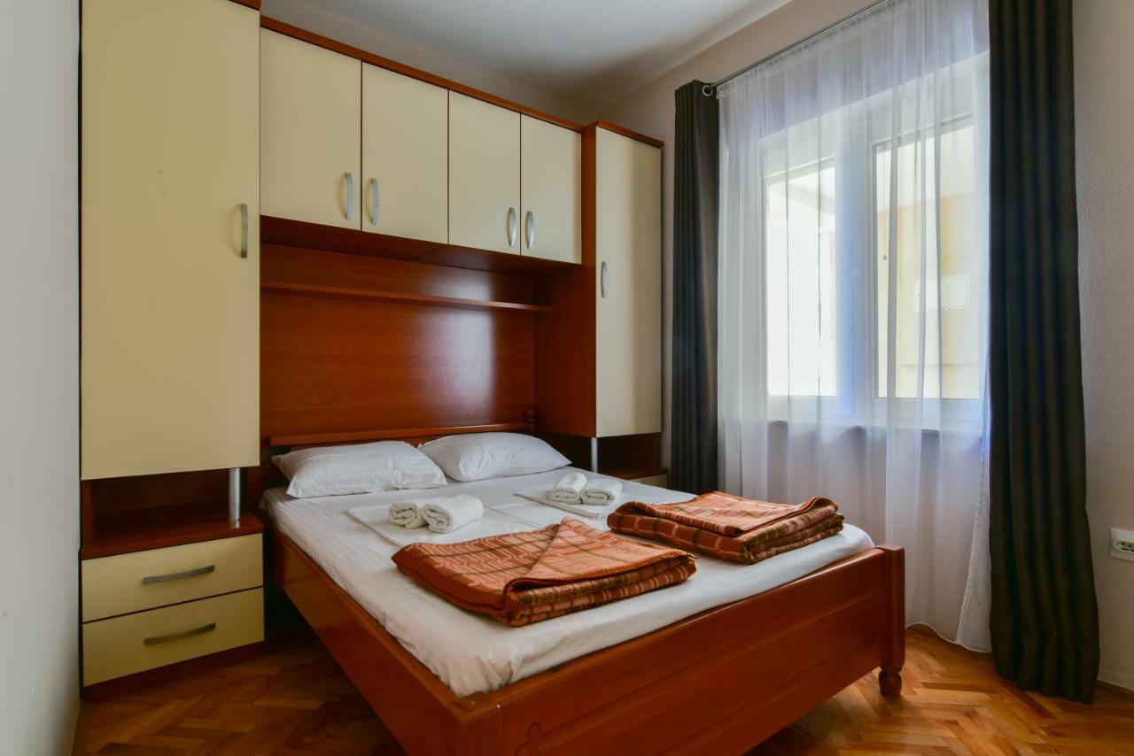 Apartments Srzentic Petrovac المظهر الخارجي الصورة